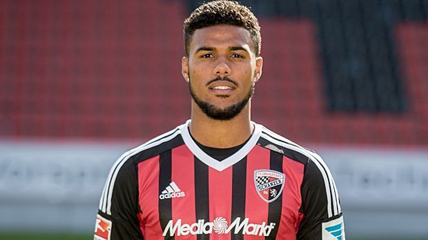 
                <strong>FC Ingolstadt 04</strong><br>
                Platz 17: FC Ingolstadt 04. Ausgaben: 3,7 Millionen Euro - Top-Transfer: Elias Kachunga (1,5 Millionen Euro/SC Paderborn).
              