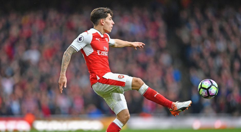 
                <strong>Hector Bellerin</strong><br>
                Abwehr: Hector BellerinFC ArsenalÖzil: "Er ist der schnellste Spieler der Welt."
              