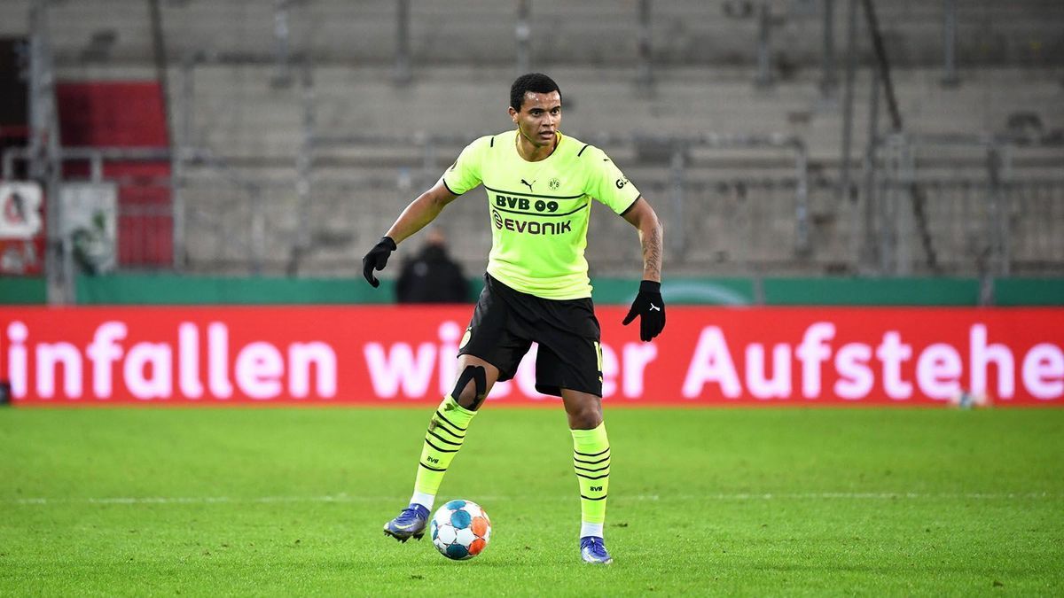 Manuel Akanji