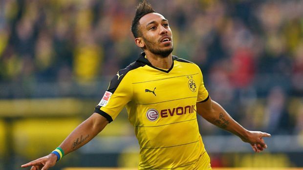 
                <strong>Pierre-Emerick Aubameyang</strong><br>
                Er trifft und trifft und trifft - Pierre-Emerick Aubameyang ist der Torgarant der Dortmunder. Nach nur 28 Spieltagen schnappt sich der Gabuner deshalb auch schon den ersten Rekord: Mit seinen 23 Saisontreffern ist der 26-Jährige nun der erste Afrikaner in der Bundesliga, der so viele Tore in einer Spielzeit erzielte. 
              