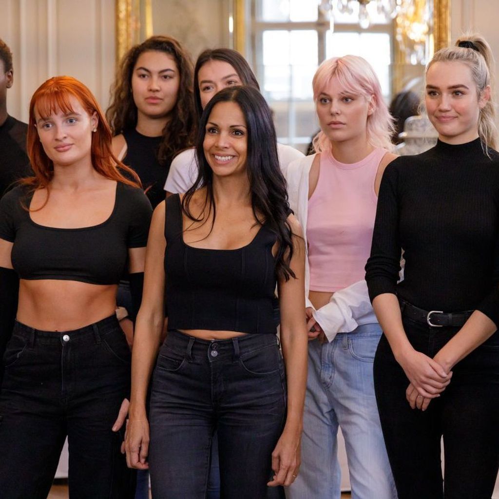 Die GNTM-Kandidatinnen treten gegen 700 Models an