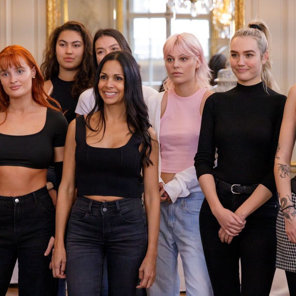 Die GNTM-Kandidatinnen treten gegen 700 Models an