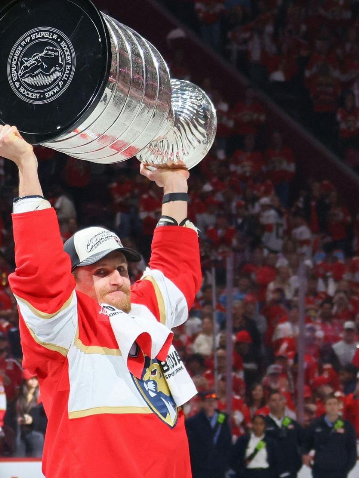 Sturm krönt sich mit Florida zum Stanley-Cup-Sieger