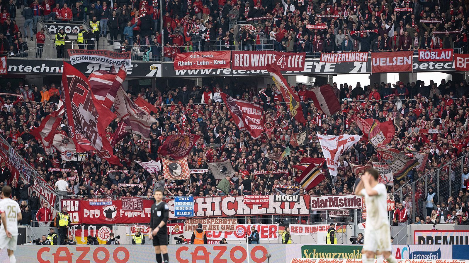 
                <strong>Platz 17: FC Bayern München</strong><br>
                &#x2022; 4,04 Sterne <br>
              
