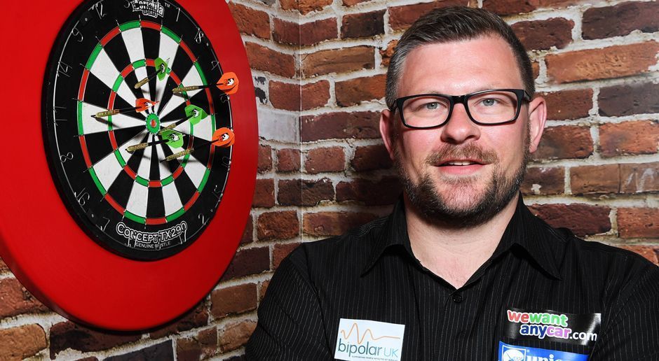 
                <strong>James Wade</strong><br>
                James "The Machine" Wade hat so ziemlich alles schon gewonnen, nur bei der WM war für den 34-Jährigen immer spätestens im Halbfinale Schluss. Der Engländer, der an einer bipolaren Störung leidet und offen über seine Krankheit spricht, ist mit Walk-on-Girl Samantha Marsh verheiratet. Auch bei der German Darts Masters tritt Wade ans Oche.
              