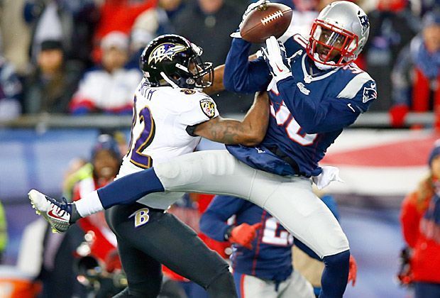 
                <strong>Baltimore Ravens vs. New England Patriots</strong><br>
                Anschließend gehen die Ravens zum dritten (!) Mal in Führung, doch auch diese reicht nicht. Brady bedient kurz vor der Endzone Brandon LaFell, so dass der Receiver nach seinem Catch nur noch einen für ihn kleinen, für die Patriots aber großen Schritt ins Playoff-Halbfinale machen muss.
              