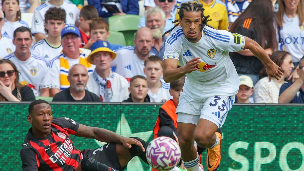 Neu bei Werder: Isaac Schmidt (r.)