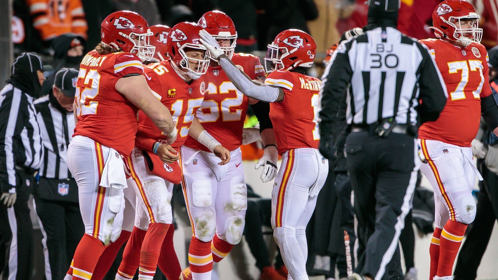 
                <strong>Platz 16: Kansas City Chiefs</strong><br>
                Gegnerbilanz im Jahr 2022: 147-140-0prozentualer Anteil der Siege der Gegner: 
              