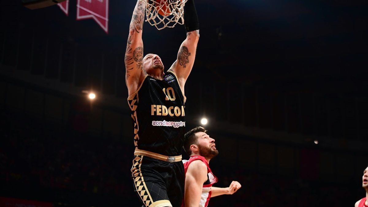 Daniel Theis mit zehn Punkten