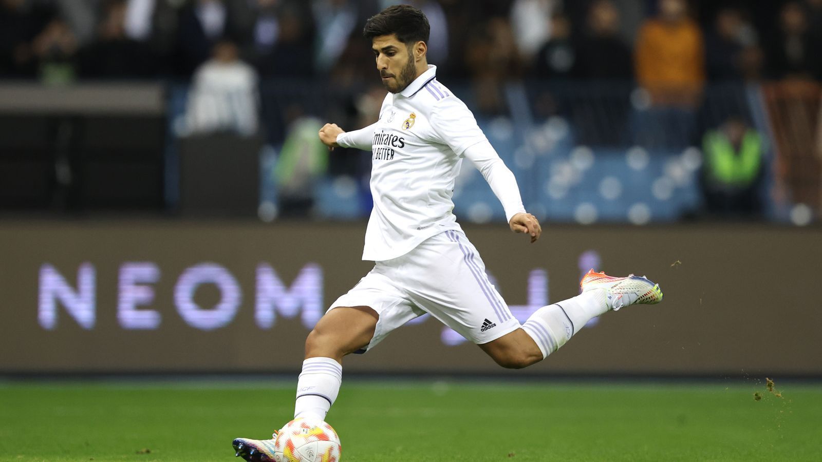 
                <strong>Marco Asensio (Real Madrid)</strong><br>
                Asensio wäre beinahe zum Helden des Tages geworden. Aber das vermeintliche 2:1 des Jokers wird vom VAR wegen Abseits kassiert. Zu Recht. ran-Note: ohne Bewertung
              