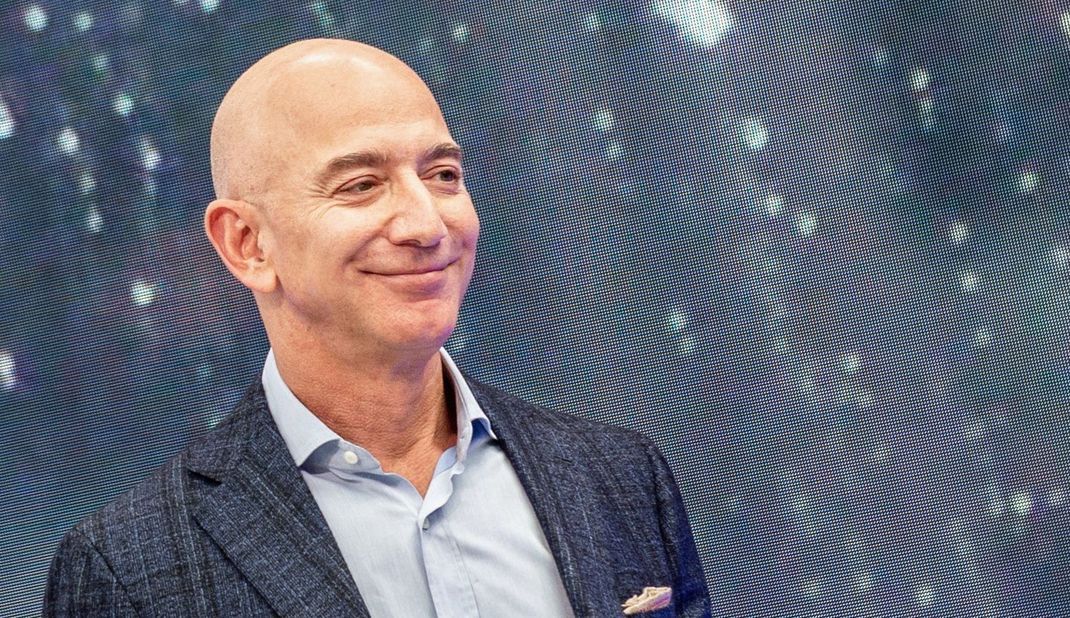 Er gründete einst Amazon: Jeff Bezos.