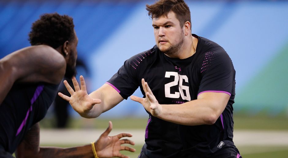 
                <strong>6. Pick - Indianapolis Colts: OG Quenton Nelson</strong><br>
                Vierjahresvertrag über 24.108.410 US-Dollar, davon 15.613.389 US-Dollar Signing-Bonus
              