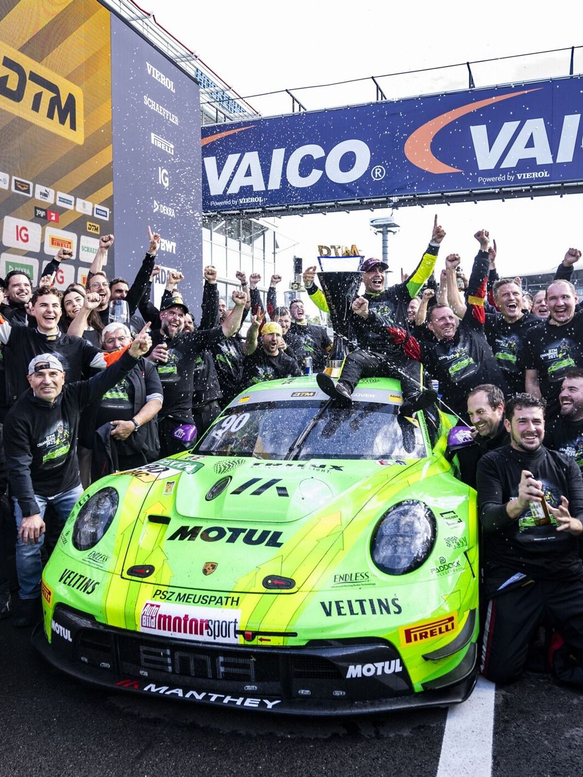 Neustart für Porsches DTM-Meisterteam: Ist der Ersatz für Meister Güven gefunden?