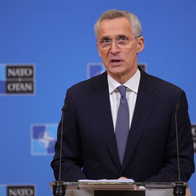 Jens Stoltenberg, Nato-Generalsekretär bei einer Pressekonferenz