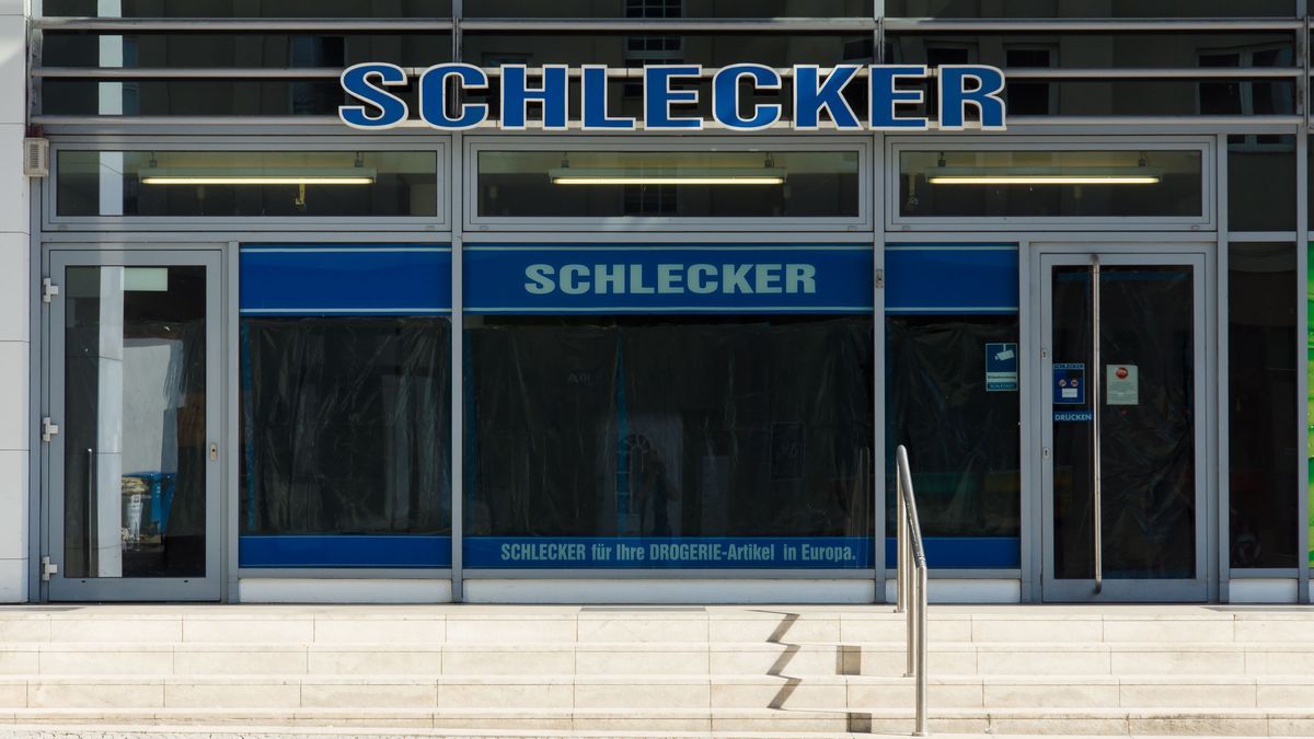 BERLIN - AUGUST 19, 2012: The largest network of drugstore "Schlecker", went bankrupt in 2012.