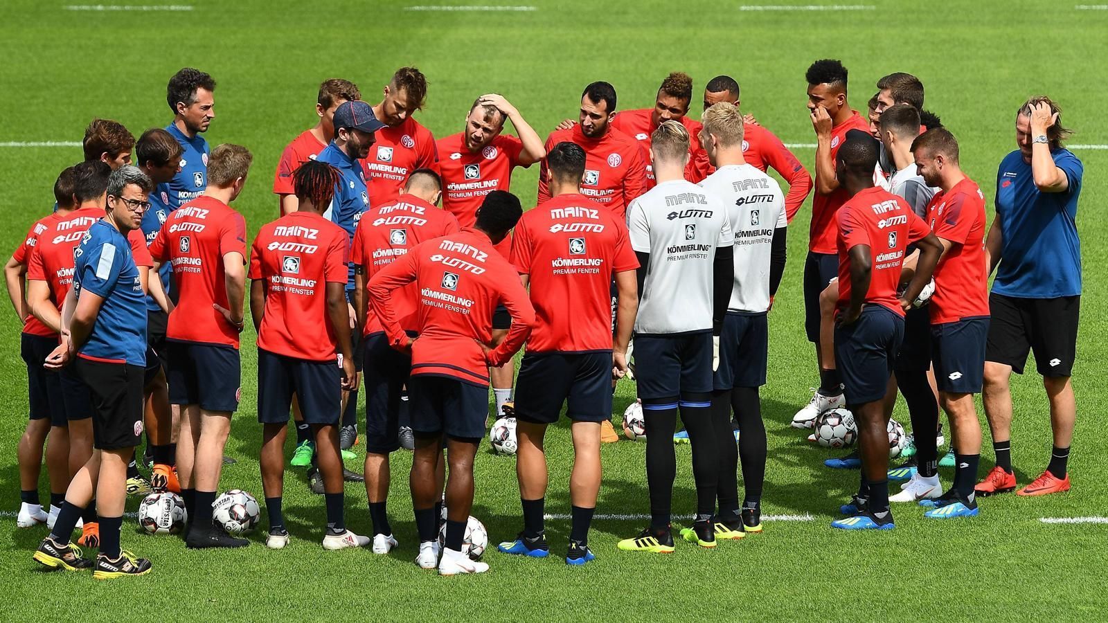 
                <strong>FSV Mainz 05</strong><br>
                Frühstarter Mainz 05! Bereits am 24. Juni rief Coach Sandro Schwarz seine Mainzer zum Trainingsauftakt zusammen.
              