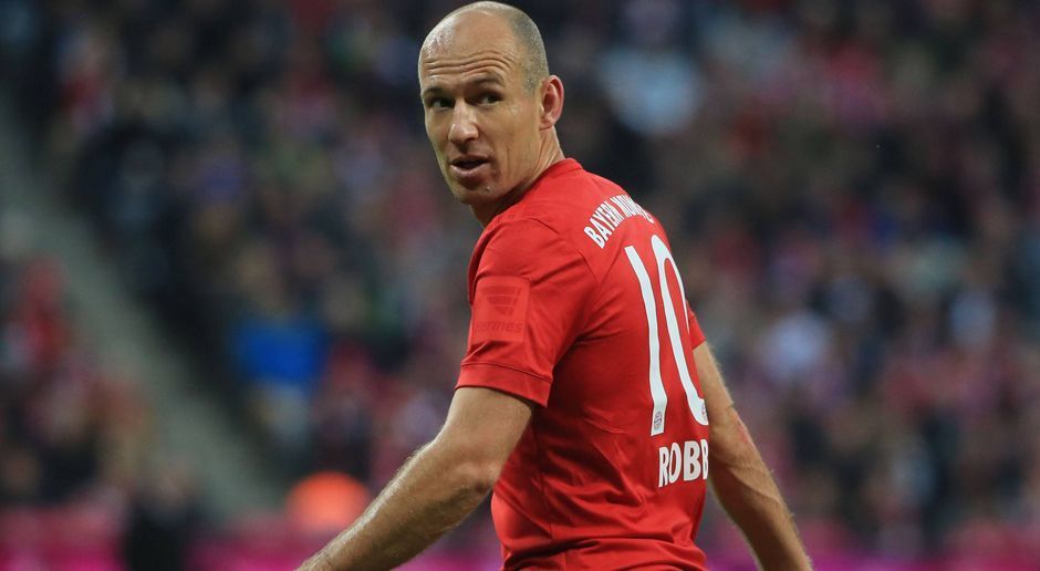 
                <strong>Arjen Robben</strong><br>
                Arjen Robben: Kam für Müller in die Partie und wurde öfters von seinen Mitspielern gesucht. Zeigte das ein oder andere Dribbling, ohne dabei aber mal aufs Tor zu schießen. Für die rund 25 Minuten Spielzeit ein solides Spiel des Holländers. ran-Note: 3
              