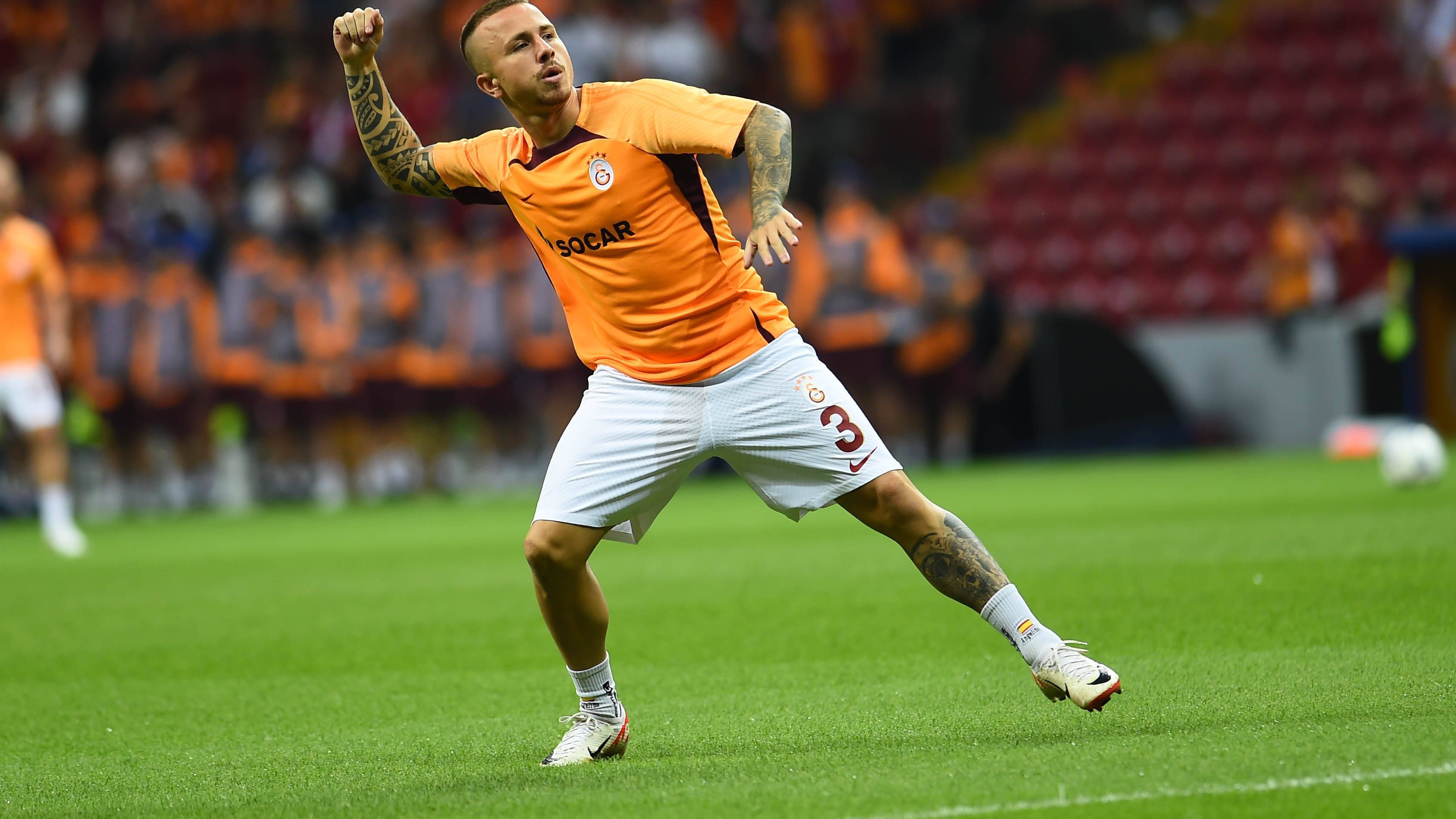 <strong>Angelino</strong><br>Ihn kennen die Bayern noch aus seiner Zeit in Deutschland, wo er für RB Leipzig und die TSG Hoffenheim kickte. Der Linksverteidiger ist auch offensiv gefährlich und hat in der Champions League schon mehrmals getroffen.