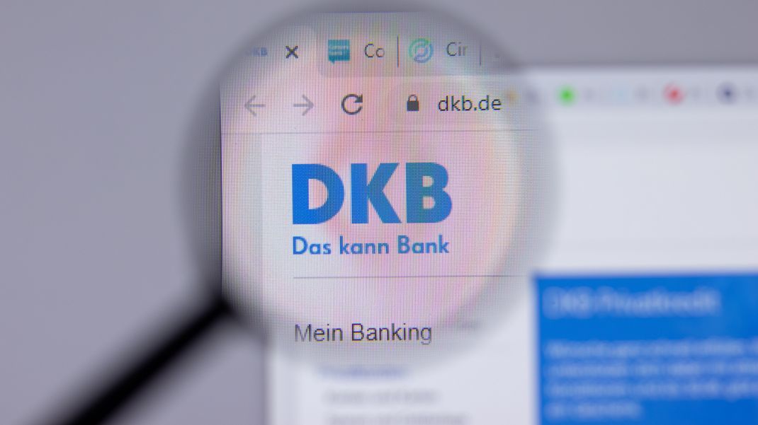 Nutzer:innen der DKB App und des Online-Bankings hatten technische Probleme.