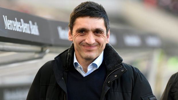 
                <strong>Tayfun Korkut (VfB Stuttgart)</strong><br>
                Aktuelle Platzierung: 9.Punkteschnitt: 2,6 Punkte (fünf Spiele auf der Bank)Verein übernommen auf Platz: 14Punkteschnitt von Vorgänger Hannes Wolf: 1,0 Punkte (20 Spiele auf der Bank)
              