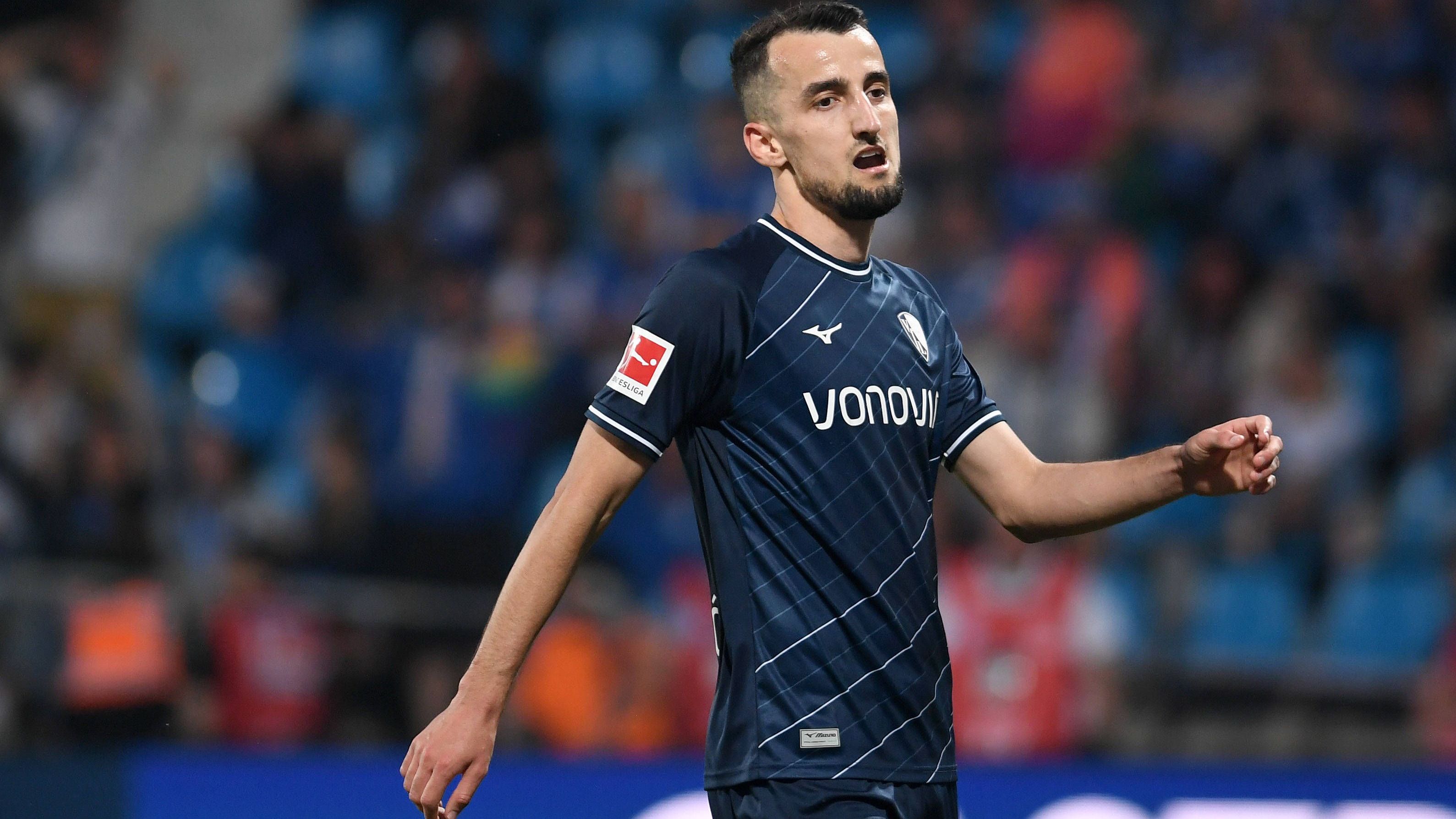 <strong>Erhan Masovic (VfL Bochum)</strong><br>Für Losilla eingewechselt (99.). Holt sich bereits nach sieben Minuten Einsatzzeit die Gelbe Karte ab. Kann dem Spiel keine entscheidenden Impulse mehr geben und schwimmt so mit. <strong><em>ran</em>-Note: 3</strong>