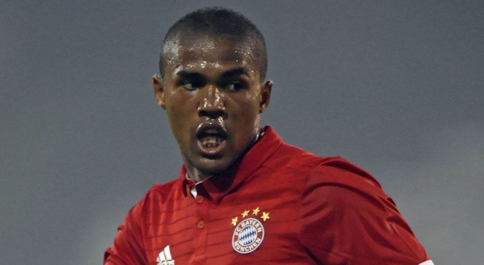 
                <strong>Douglas Costa (FC Bayern München)</strong><br>
                Douglas Costa: In den letzten zehn Minuten für Ribery eingewechselt. Ohne nennenswerte Aktionen, deshalb keine Note.
              