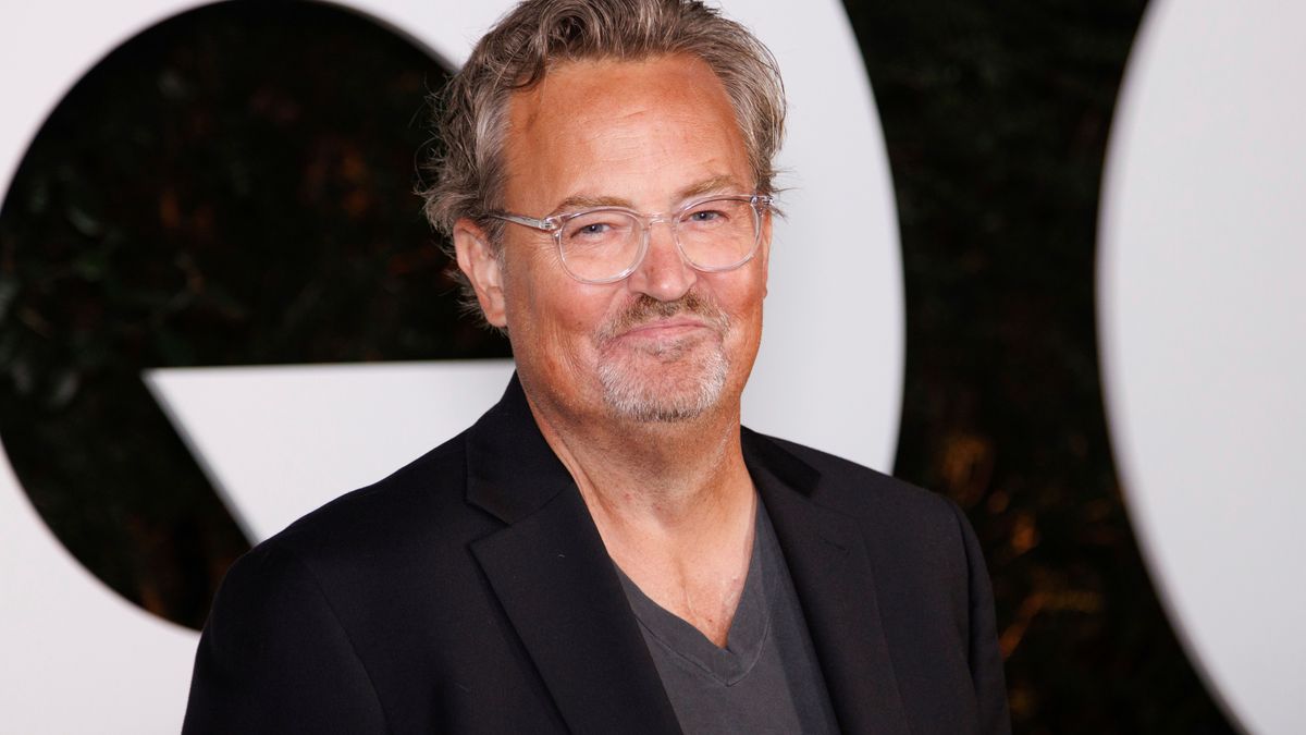 384949253 Matthew Perry