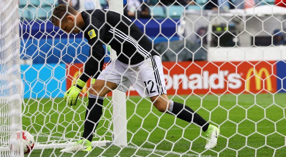 
                <strong>Einzelkritik Deutschland vs. Australien</strong><br>
                Deutschland gewinnt zum Auftakt beim Confed Cup mit 3:2 gegen Australien. ran.de zeigt in der Einzelkritik, welche DFB-Stars dabei überzeugen konnten - und welche eher nicht.
              