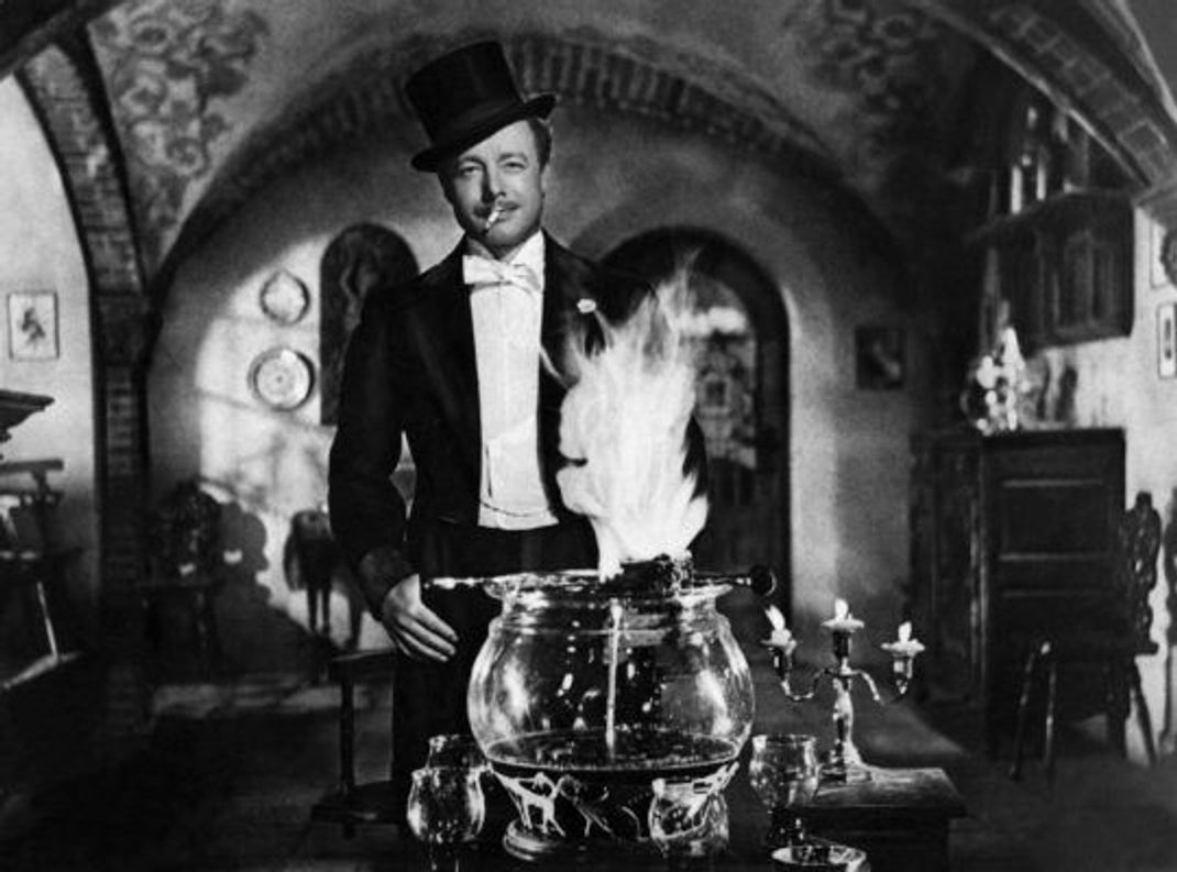 Entflammt: Der Film "Feuerzangenbowle" mit Heinz Rühmann in der Hauptrolle machte das gleichnamige Getränk in Deutschland bekannt.