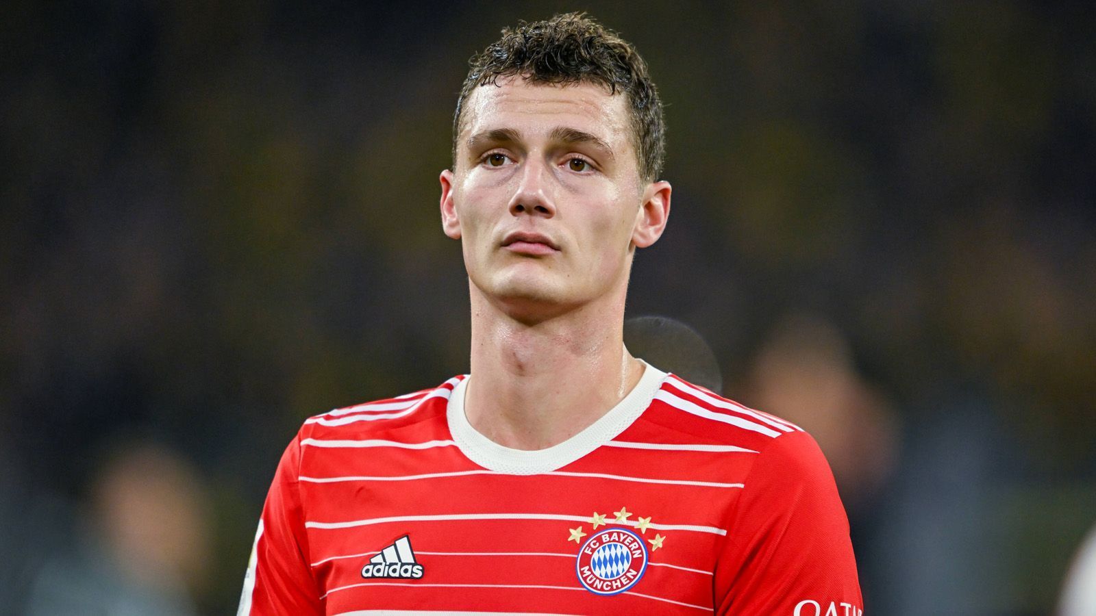 
                <strong>Benjamin Pavard</strong><br>
                Kommt für 15 Minuten ins Spiel, als die Partie schon entschieden ist. Tastet sich an die Startelf heran. ran-Note: ohne Bewertung
              