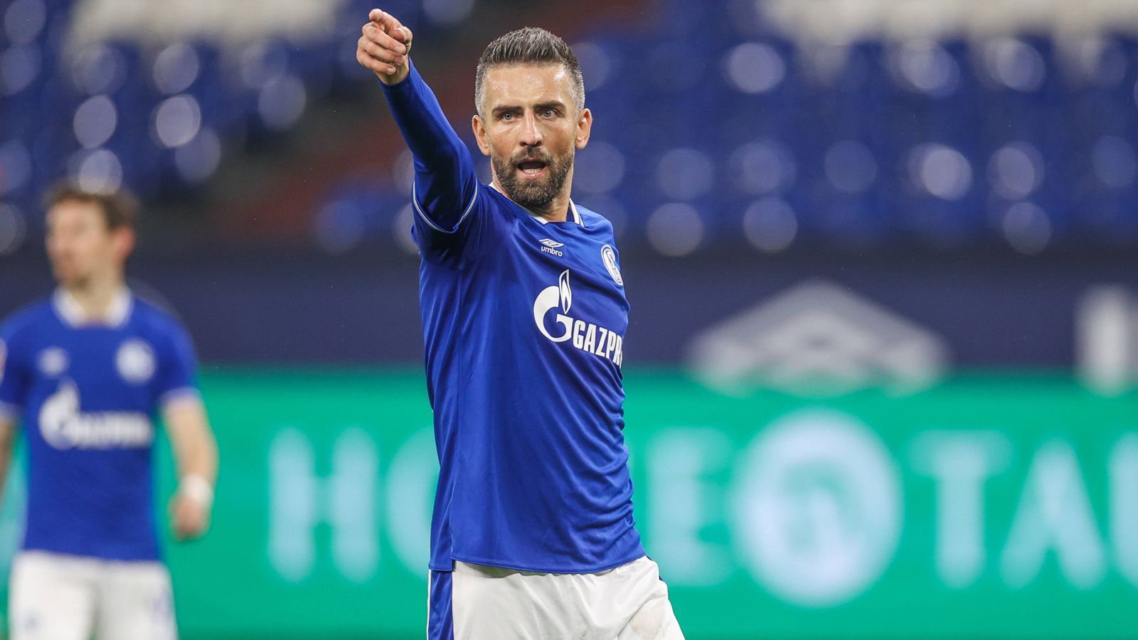 
                <strong>Bosnien-Herzegowina</strong><br>
                Bundesliga-Rekordtorschütze des Landes: Vedad Ibisevic - Bundesliga-Tore: 127 - Vereine: Alemannia Aachen, 1899 Hoffenheim, VfB Stuttgart, Hertha BSC, FC Schalke 04
              