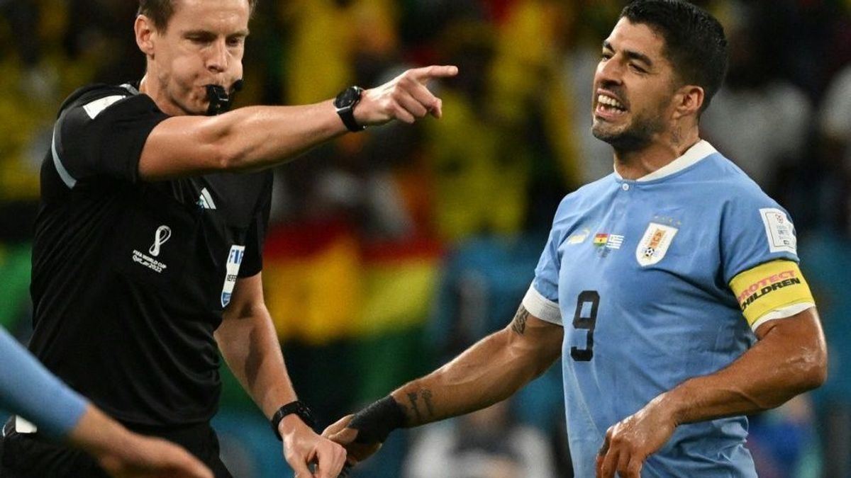 Siebert verwehrte Uruguay gegen Ghana einen Elfmeter