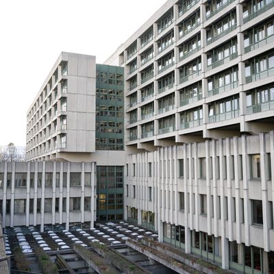 Außenansicht des Strafjustizzentrums in München. 