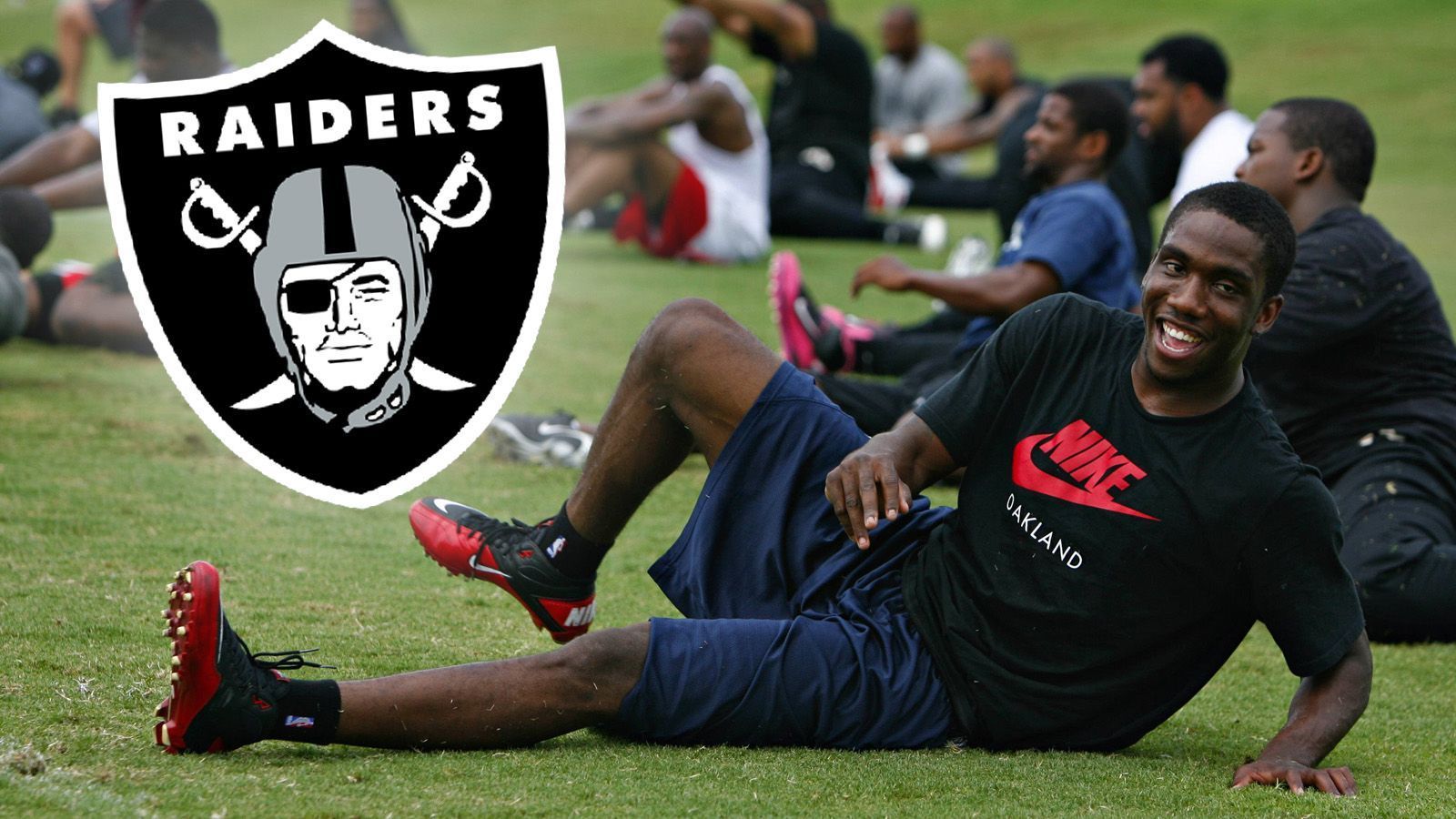 
                <strong>Las Vegas Raiders (2018)</strong><br>
                Bei den Las Vegas Raiders blieb Johnson 2018 nur zwei Monate während der Offseason.
              