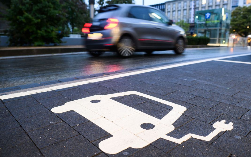 Sind E-Autos das Fortbewegungsmittel der Zukunft? (Archivbild)