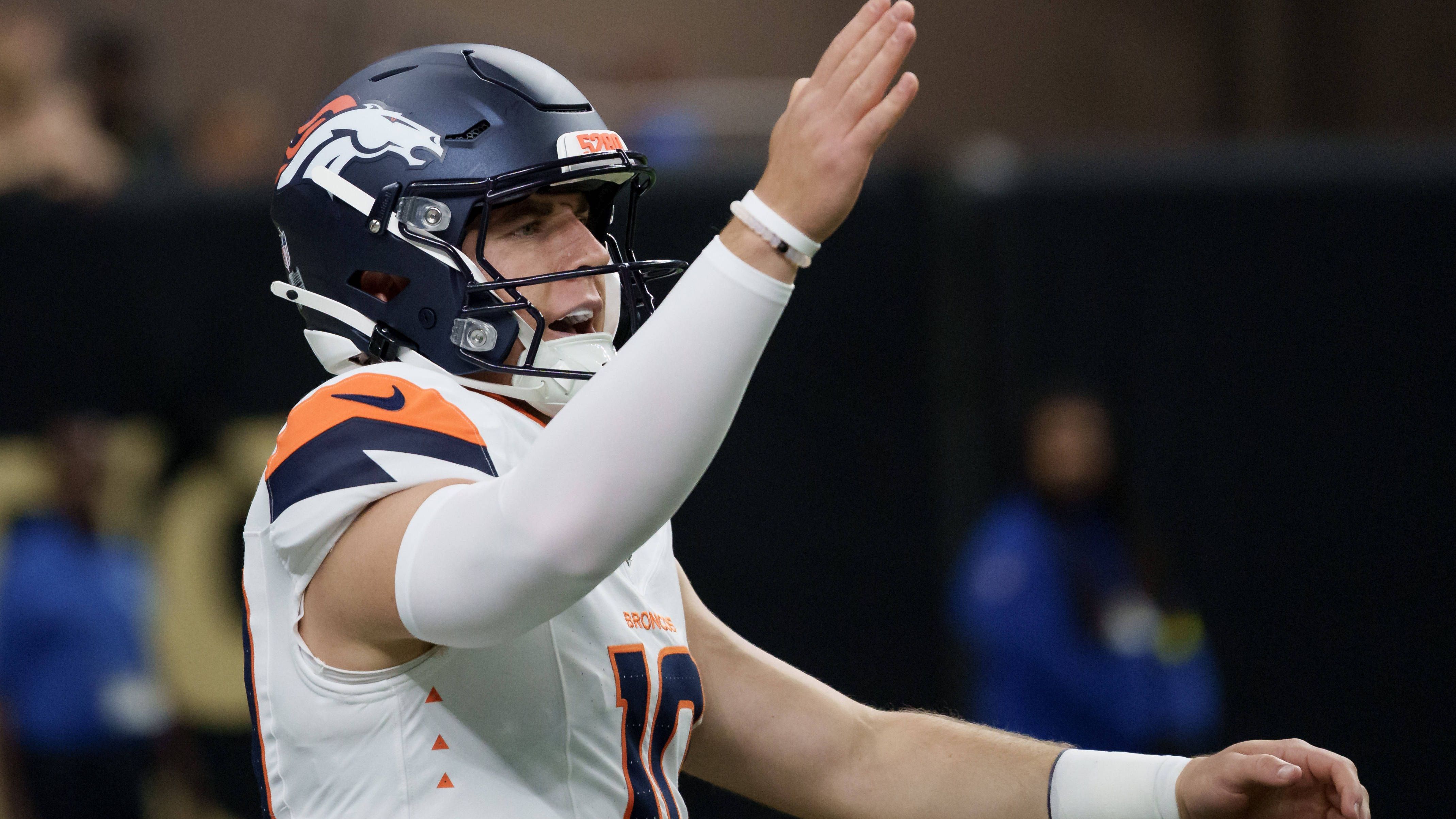 <strong>Denver Broncos</strong><br>Alles steht und fällt mit Head Coach Sean Payton. Die Defense wirkt noch griffiger als in der Vorsaison. In der Offense wartet man gespannt auf die vielversprechende Weiterentwicklung von QB Bo Nix. Das Team scheint ausbalanciert und auf einem guten Weg. 3-0 endete die Preseason. Vielsagend.<br><strong>Note: 2+</strong>