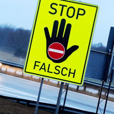 Geisterfahrer in Sicht: Wie man reagieren sollte