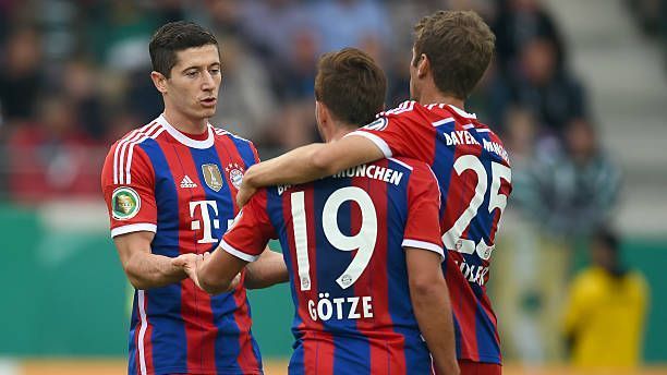 <strong>Tor Nummer 100 für den FC Bayern (17.08.2014)</strong><br>Der nächste Meilenstein für Thomas Müller, dem in der Pokal-Partie gegen Preußen Münster sein 100. Pflichtspieltor für die Bayern gelang. Bei dem souveränen 4:1-Sieg der Münchner traf Müller zur zwischenzeitlichen 2:0-Führung.