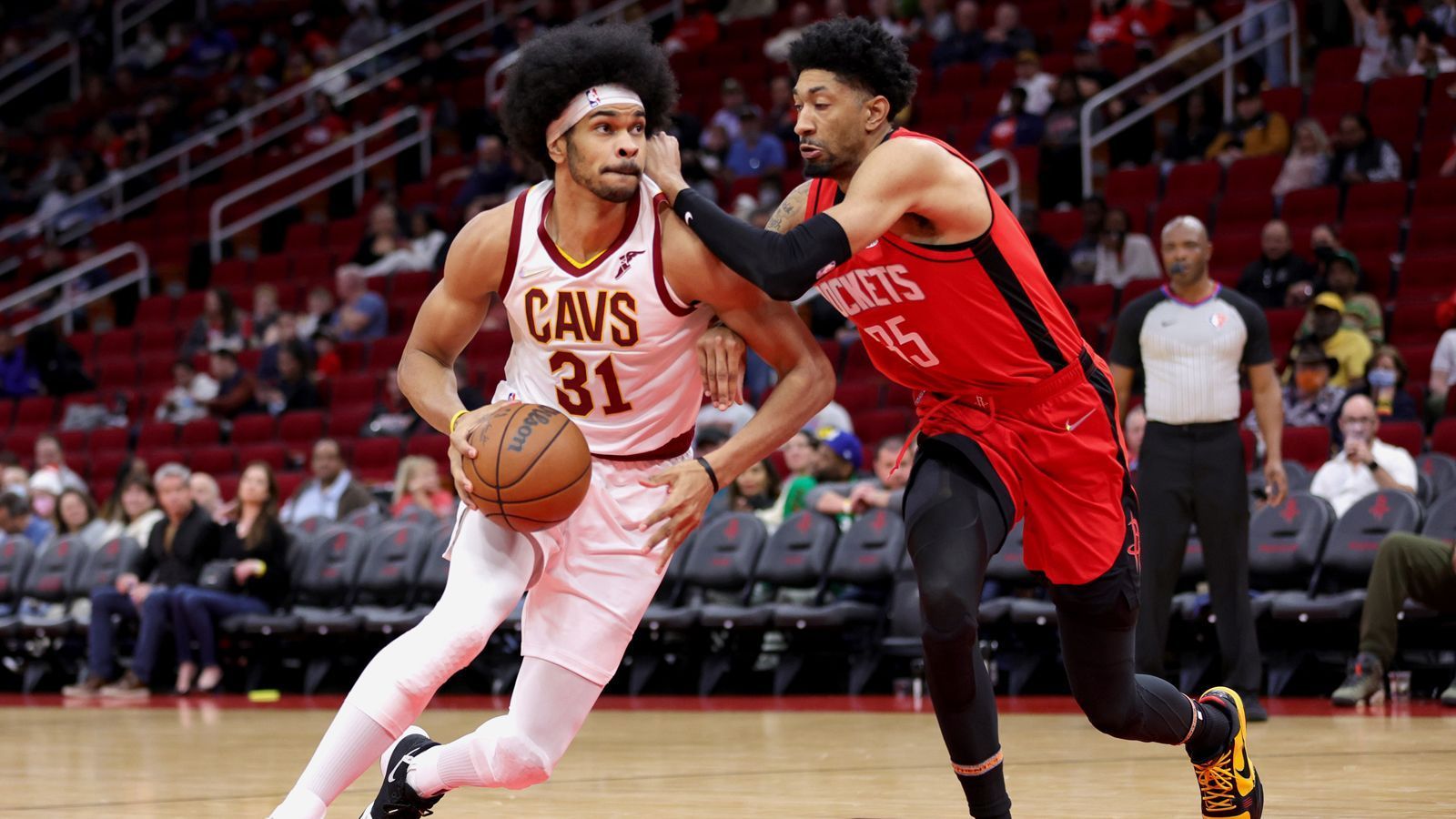 
                <strong>Jarrett Allen (Cleveland Cavaliers/Reserve) - Ersatz für James Harden</strong><br>
                &#x2022; Punkte: 16,2 -<br>&#x2022; Rebounds: 11,1 -<br>&#x2022; Assists: 1,8 -<br>&#x2022; All-Star Nominierungen: 1. -<br>
              