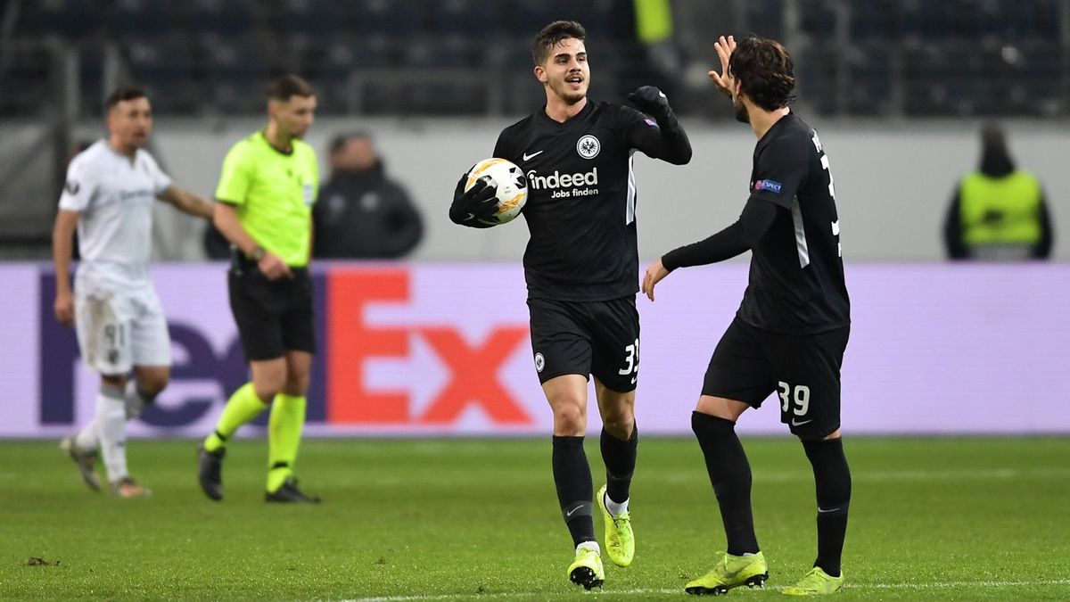 Frankfurt trotz Niederlage in der Zwischenrunde