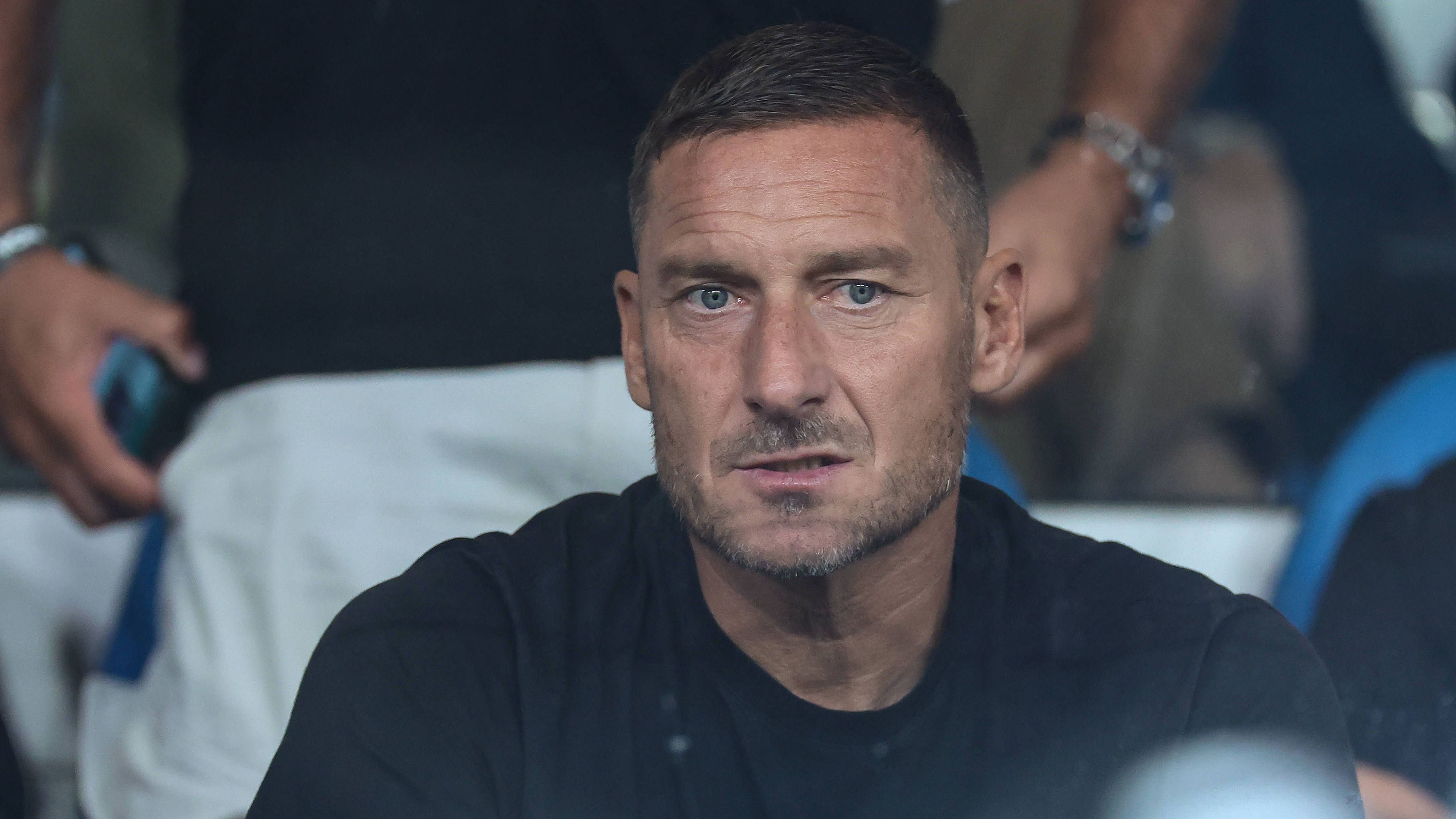 <strong>Italien: Francesco Totti</strong><br>Alter: 47 Jahre<br>Position: Hängende Spitze<br>Klub: AS Rom