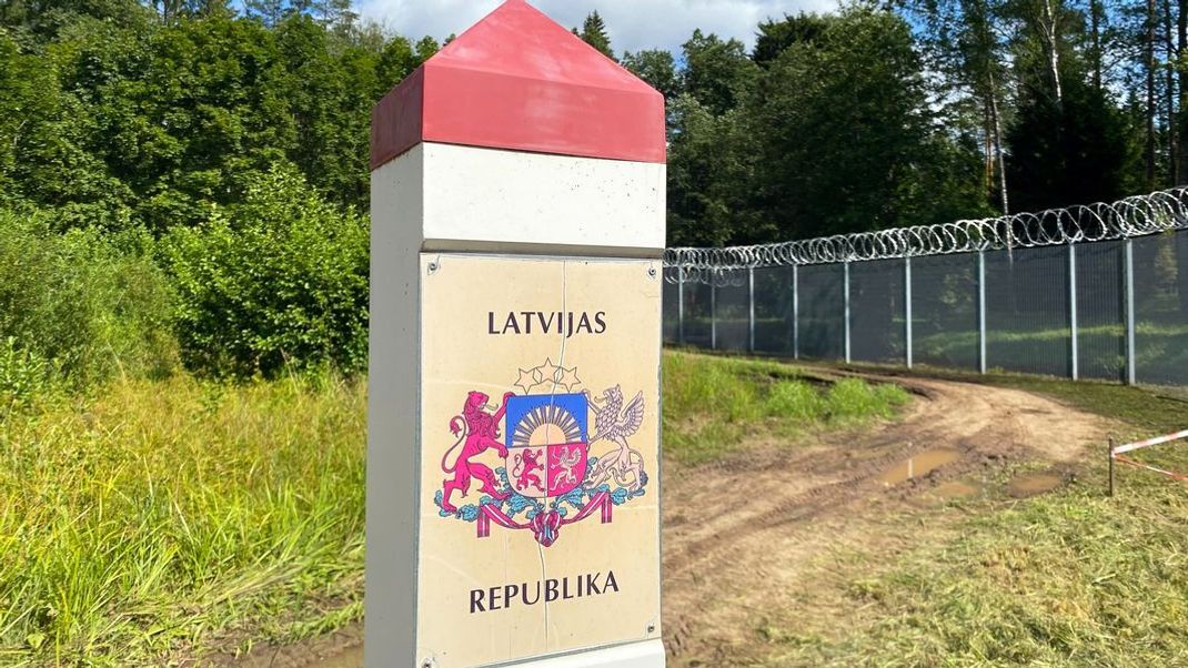 Lettische Behörden werfen dem Festgenommenen vor, Militärstandorte und Nato-Präsenz für Russland ausspioniert zu haben.