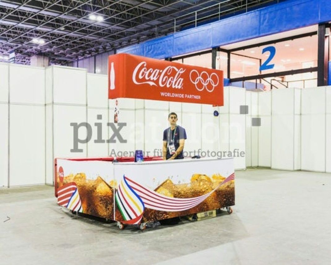 Article Image Media