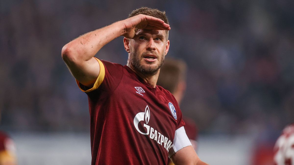 Simon Terodde schießt Schalke mit Doppelpack zum Sieg