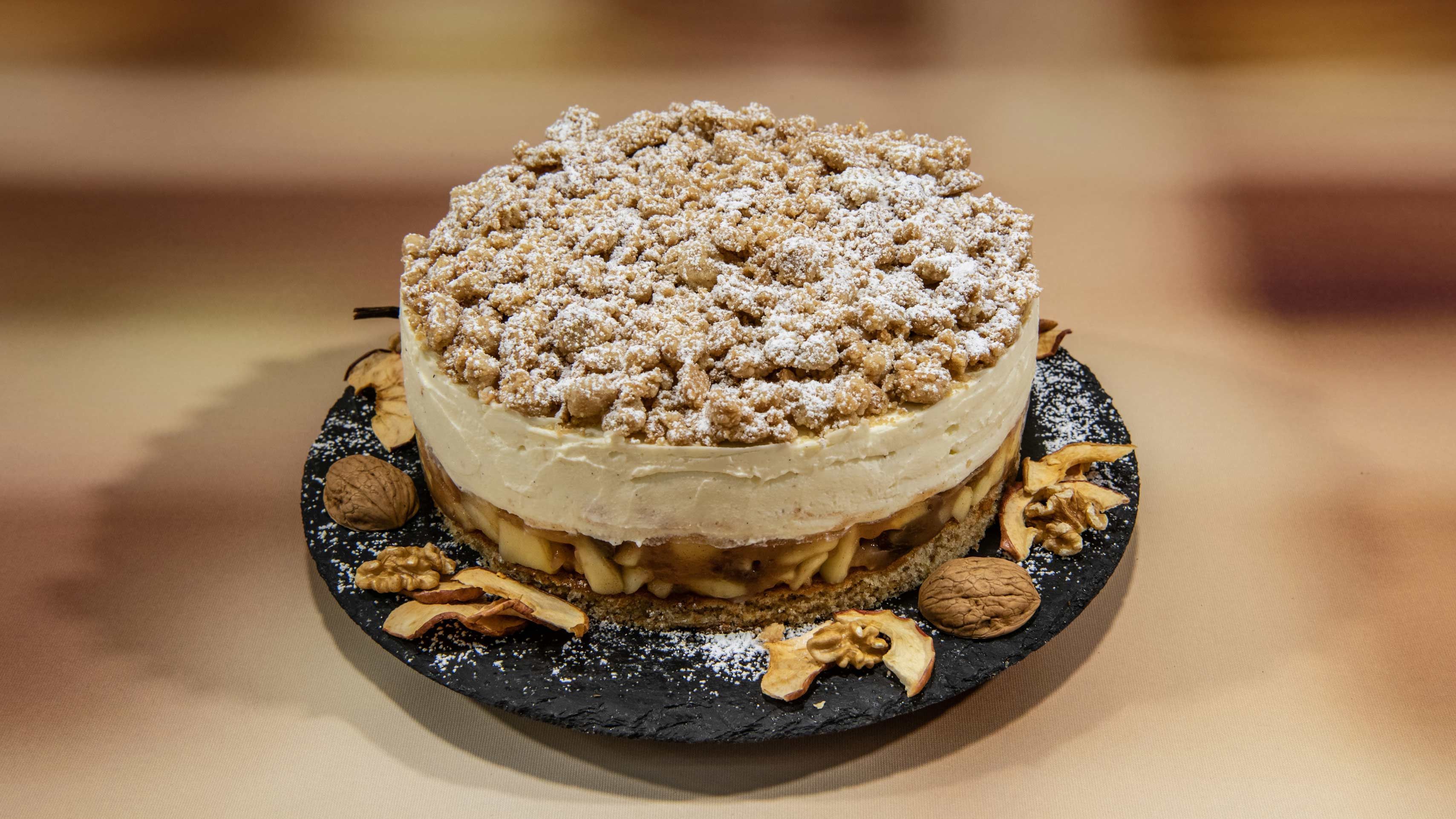 Apfel-Nuss-Torte zum Niederknien