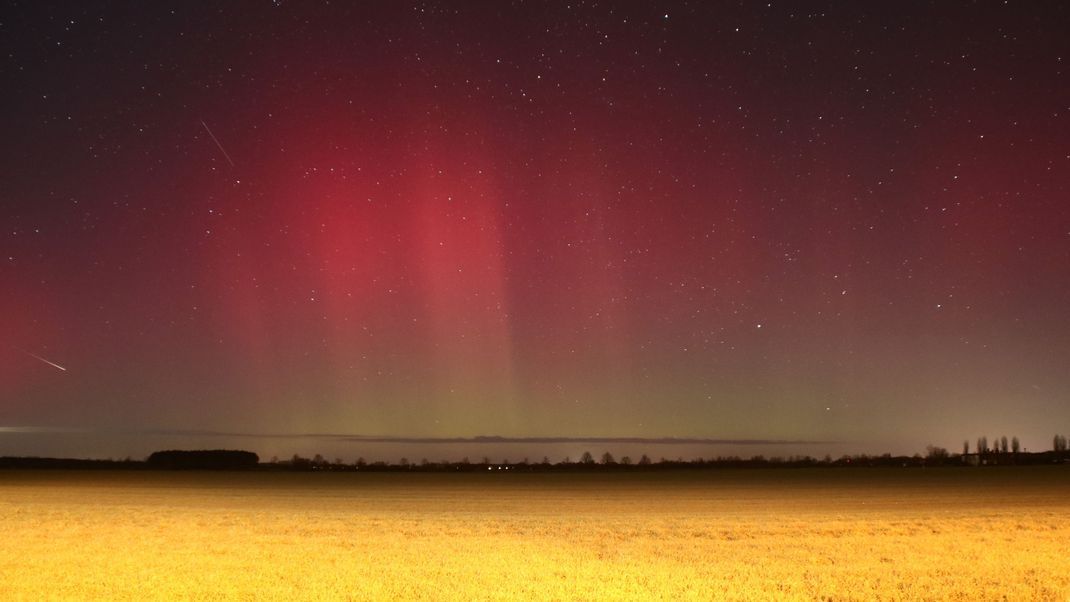 Polarlichter leuchteten in der Nacht zum Montag auch über Brandenburg.