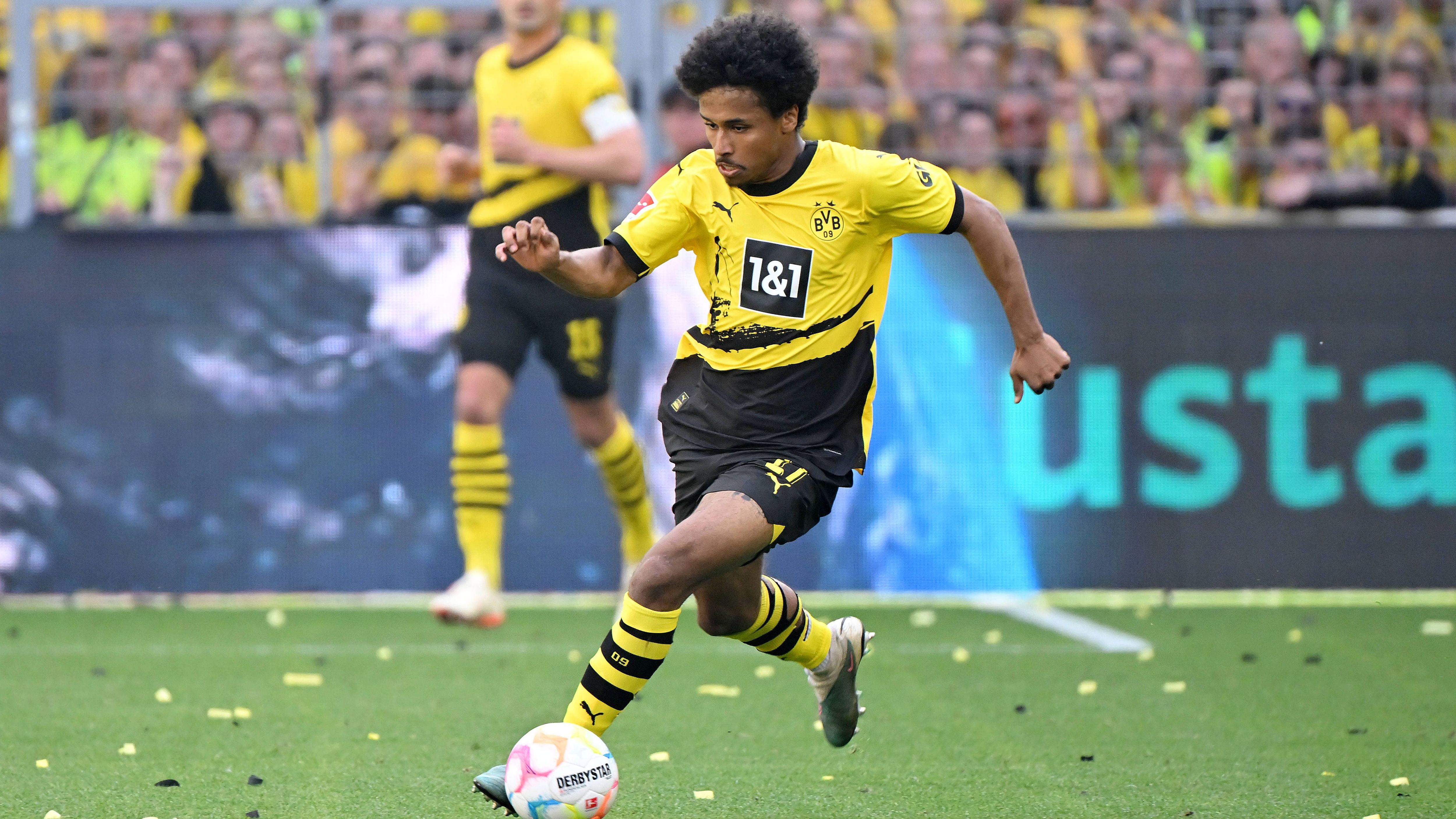 <strong>3. Platz: Karim Adeyemi - 36,65 km/h</strong><br>- Saison: 2022/23<br>- Klub: Borussia Dortmund<br>- Position: Flügelstürmer