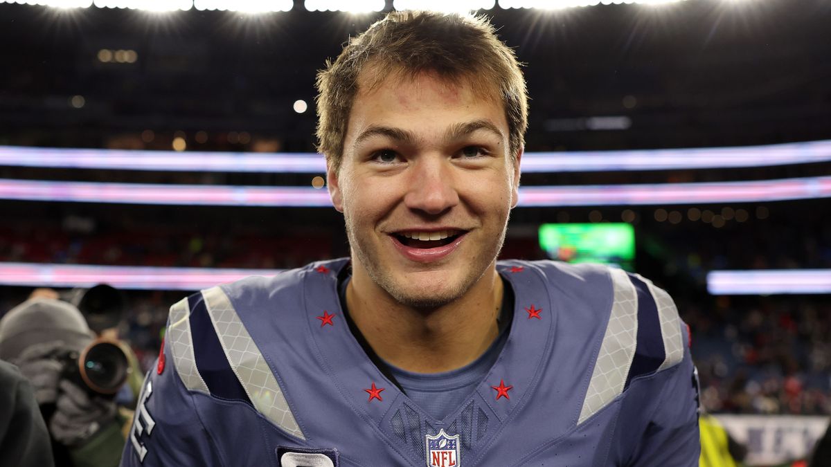 New York Jets v New England Patriots