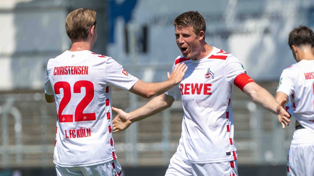 GER, Jubiläum 120 Jahre FC Viktoria Koeln vs. 1. FC Köln, Saison 2024 25 20.07.2024, Sportpark Hoehenberg, Koeln, GER, Jubiläum 120 Jahre FC Viktoria Koeln vs. 1. FC Köln, Saison 2024 25 Im Bild: J...