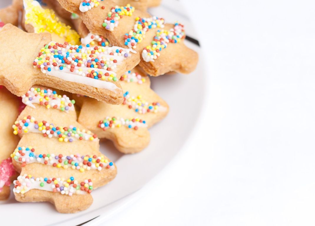 Weihnachtsplätzchen ohne Ei schmecken genauso gut wie normale Kekse – auch optisch ist kein Unterschied zu erkennen.